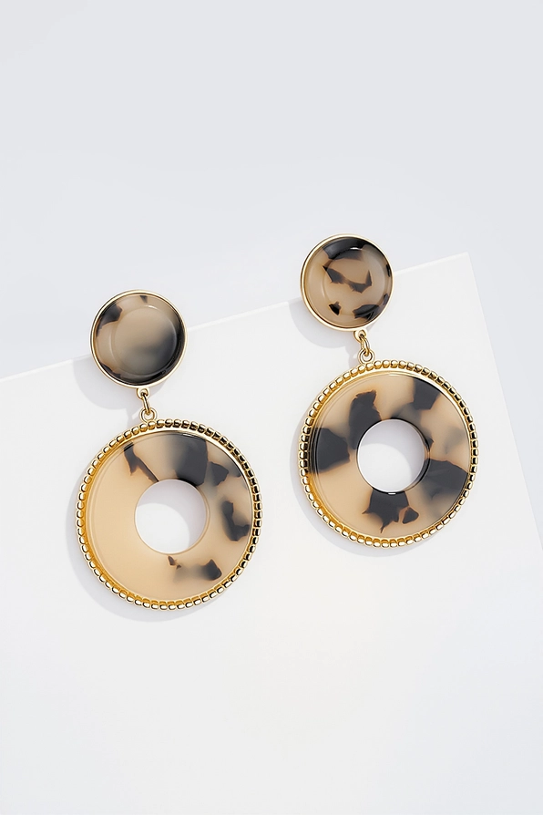 Gouden oorbellen met schildpadmotief van Nana Boutique Jewellery